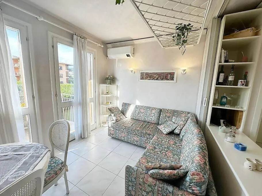 Bardolino In1 Apartment Włochy