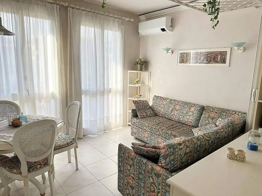 Bardolino In1 Apartment